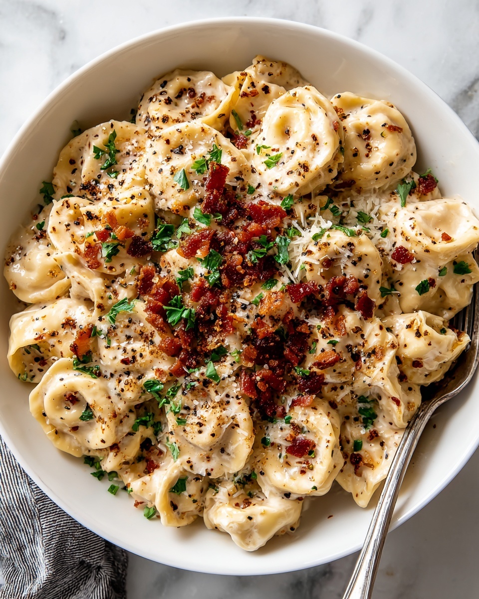 Creamy Tortellini Carbonara: A Delicious and Easy Recipe - Recipe Image