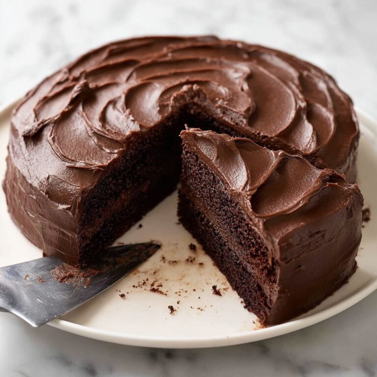 Easy Chocolate Fudge Cake Recipe