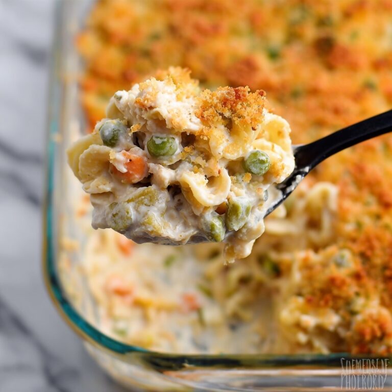 Creamy Tuna Noodle Bake Recipe